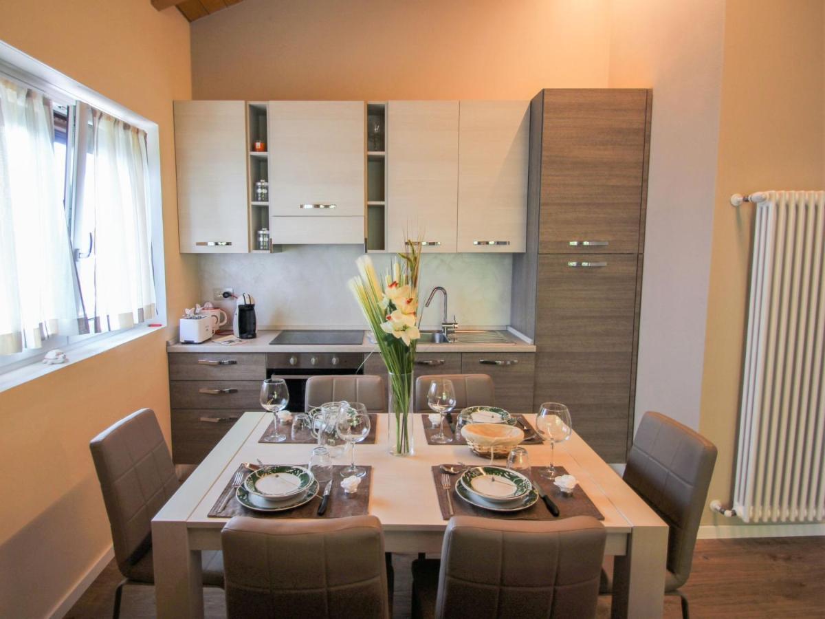 Apartment Lucina By Interhome ออกเจบบิโอ ภายนอก รูปภาพ